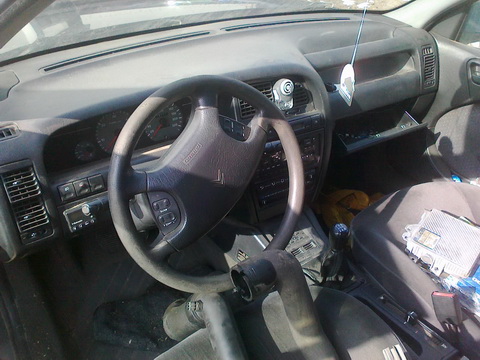 Подержанные Автозапчасти Citroen XANTIA 1995 2.1 машиностроение хэтчбэк 4/5 d.  2012-04-07
